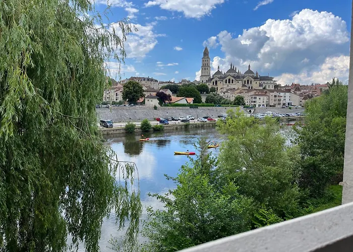 Balcon Sur La Riviere