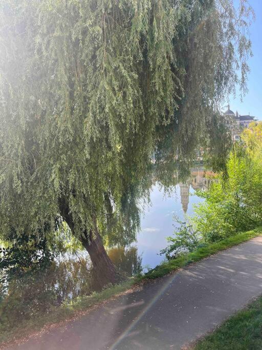 Balcon Sur La Riviere